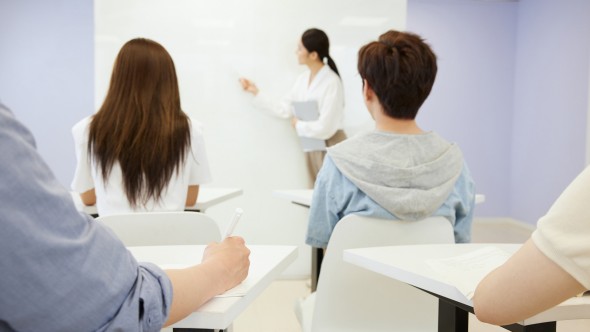 雅思模考哪里做最接近真实考试